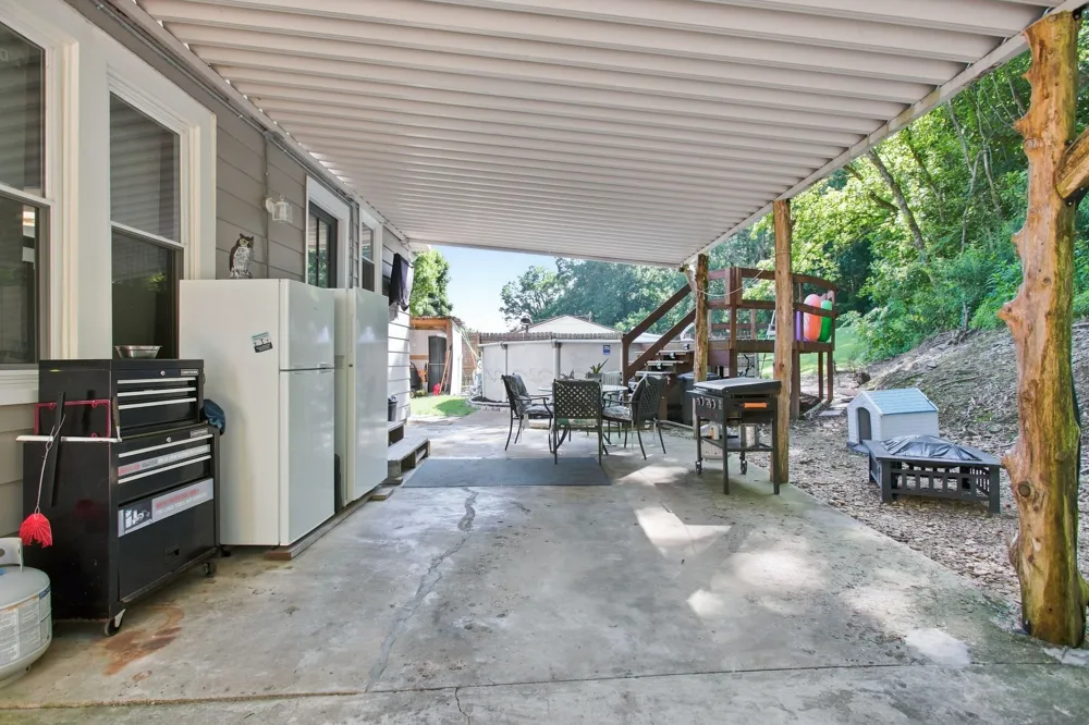 8565 Lawrenceburg Hwy Mount Pleasant, TN 38474