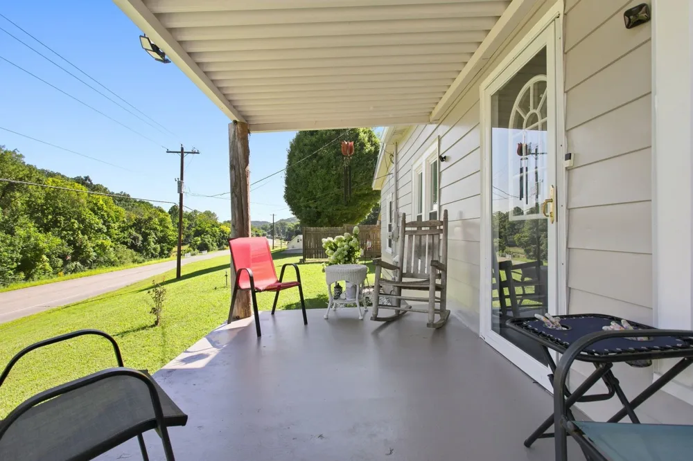 8565 Lawrenceburg Hwy Mount Pleasant, TN 38474