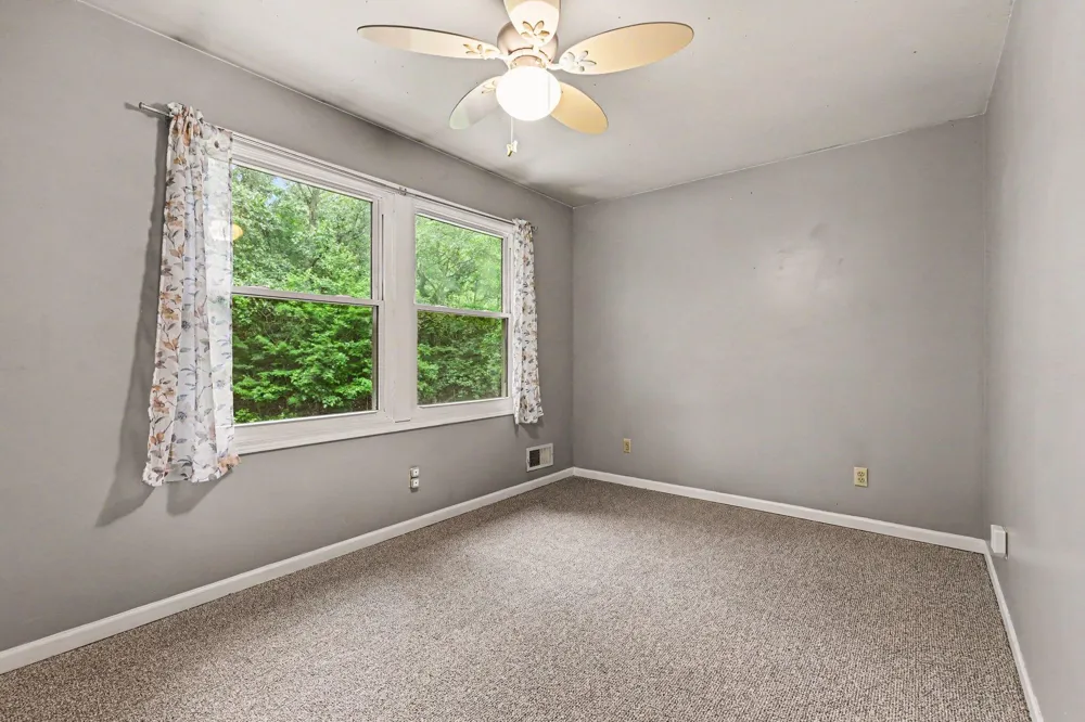 22300 Wynsmythe Drive Antwerp Township, MI 49071