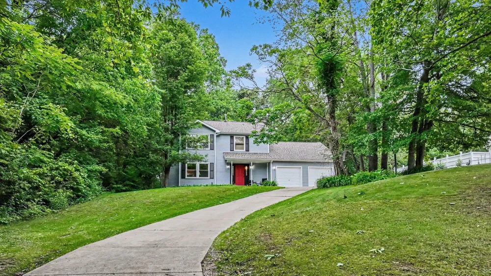 22300 Wynsmythe Drive Antwerp Township, MI 49071