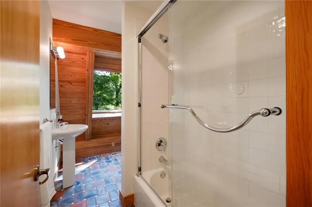 464 Poole Road Ball Ground, GA 30107
