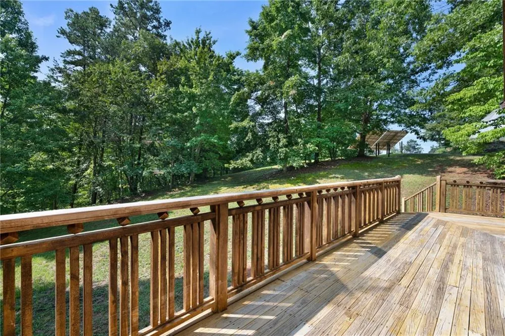 464 Poole Road Ball Ground, GA 30107