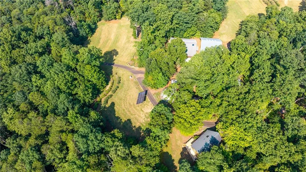 464 Poole Road Ball Ground, GA 30107
