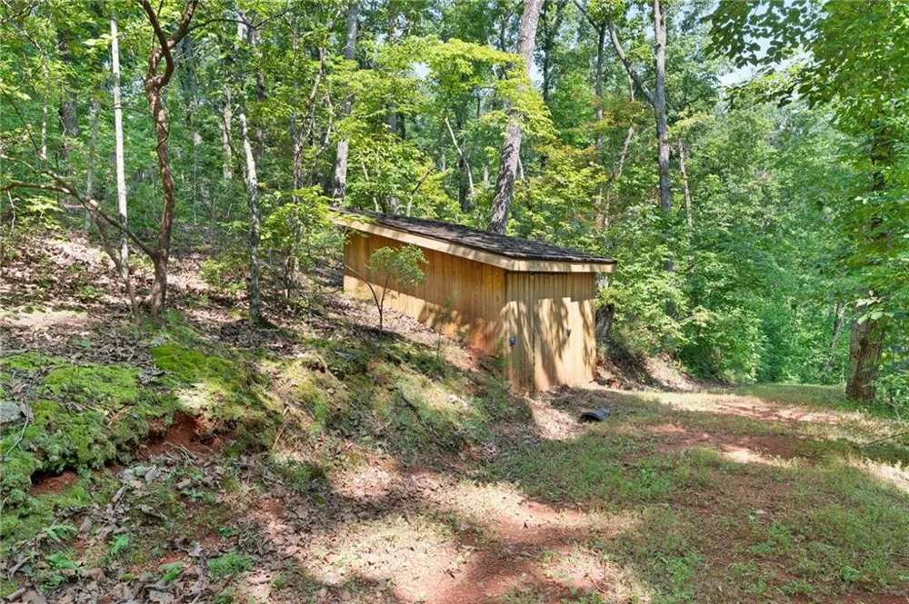 464 Poole Road Ball Ground, GA 30107