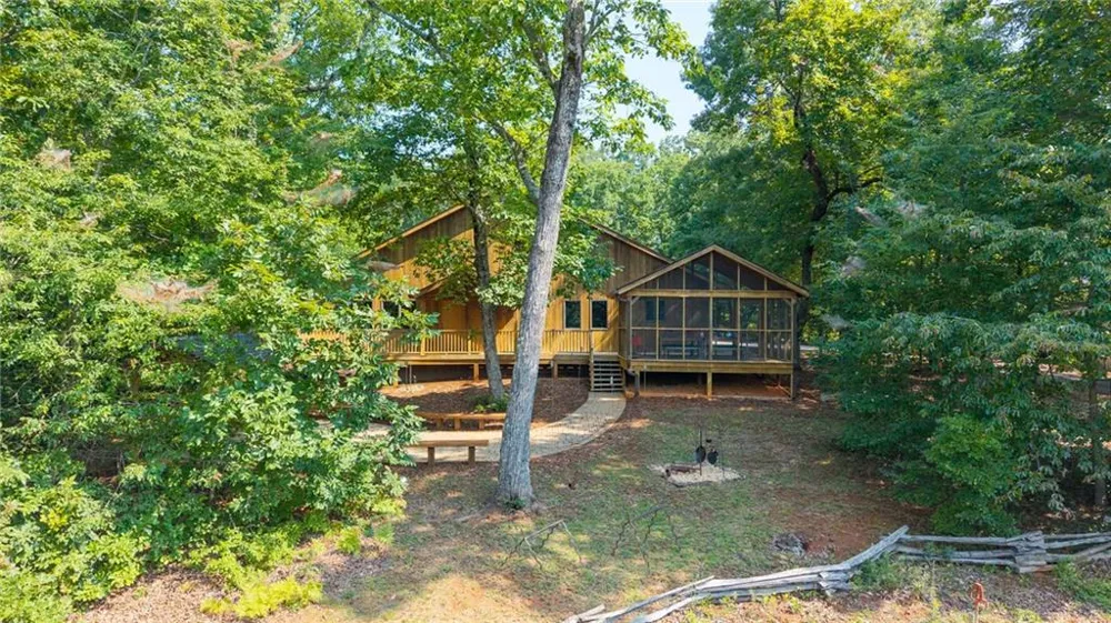 464 Poole Road Ball Ground, GA 30107