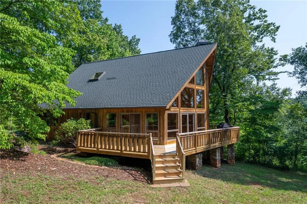 464 Poole Road Ball Ground, GA 30107
