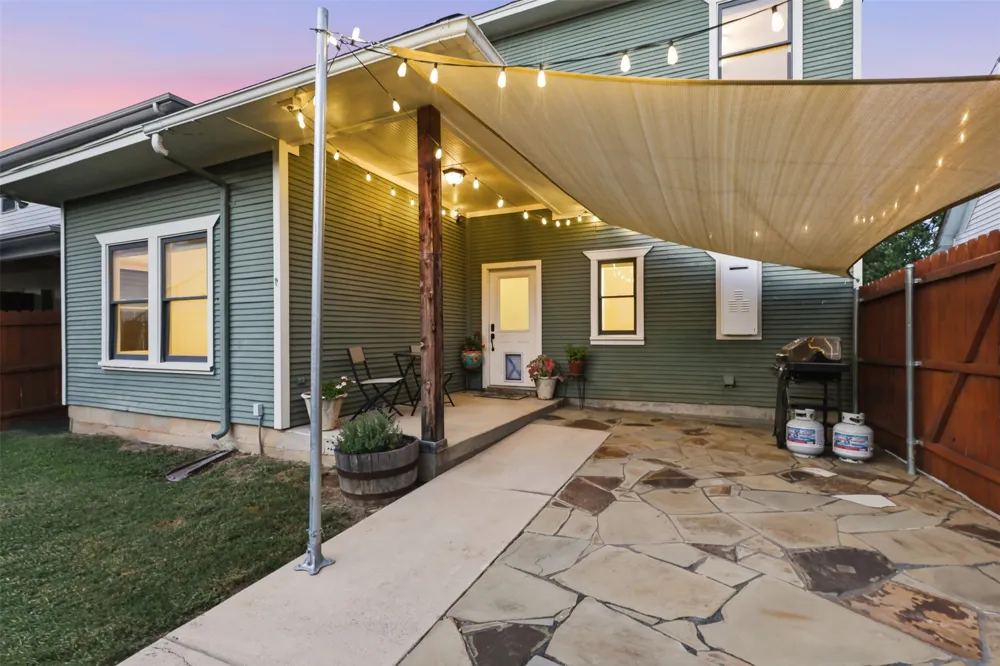 1604 Washington Avenue Fort Worth, TX 76104