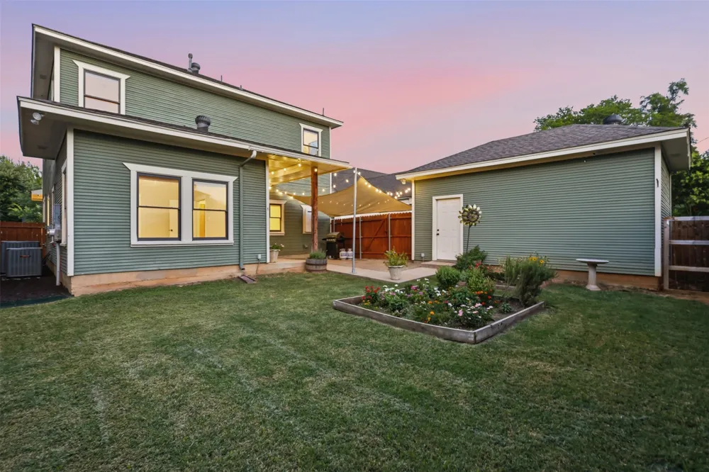 1604 Washington Avenue Fort Worth, TX 76104