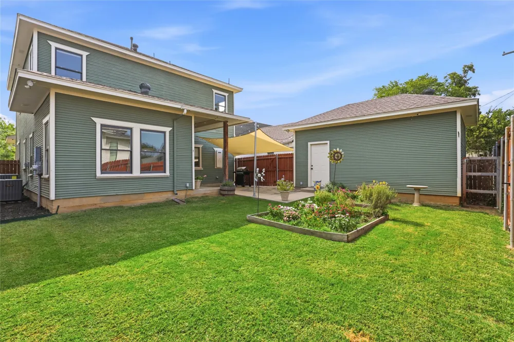 1604 Washington Avenue Fort Worth, TX 76104