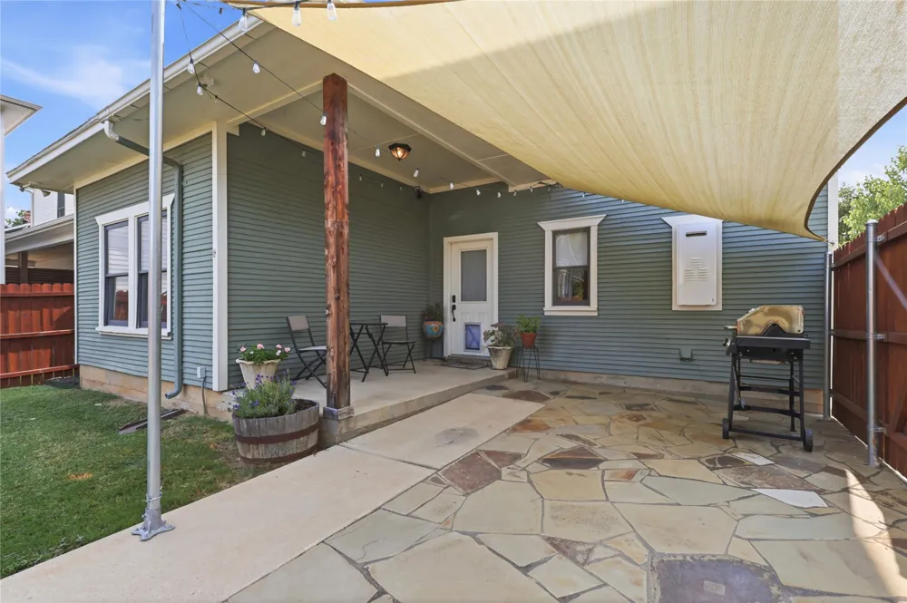 1604 Washington Avenue Fort Worth, TX 76104