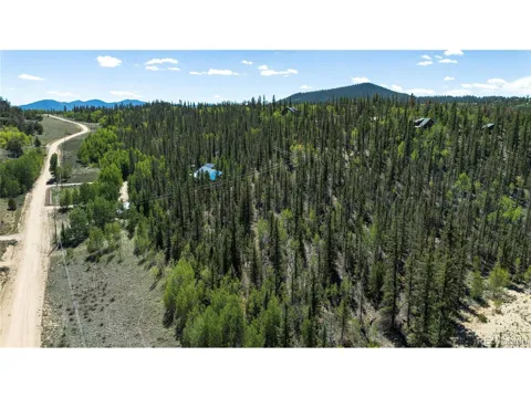 360 Palomino Drive
