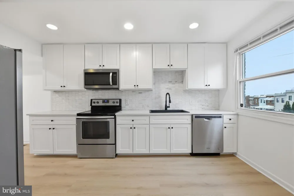 2242 16TH STREET NE Washington, DC 20018