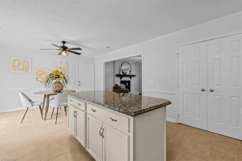 3201 Quail Run Drive High Point, NC 27265