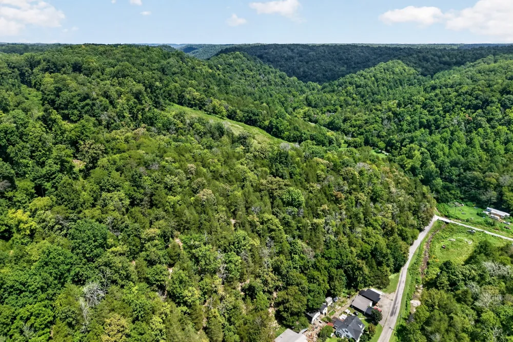2949 Wilmouth Creek Rd Liberty, TN 37095