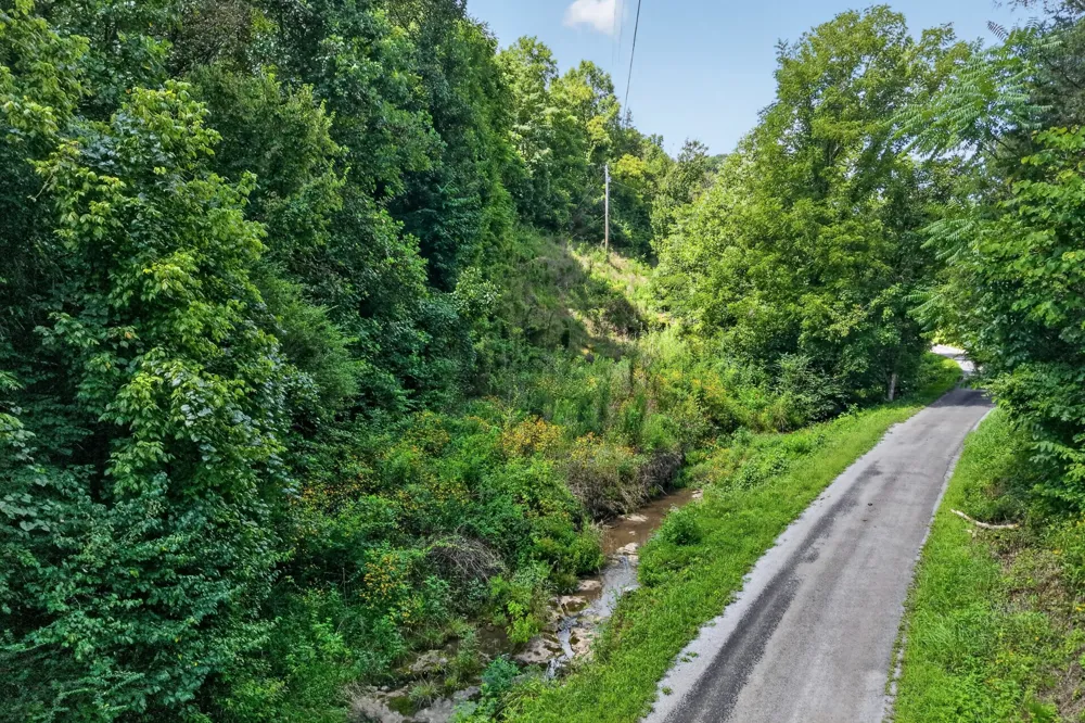 2949 Wilmouth Creek Rd Liberty, TN 37095
