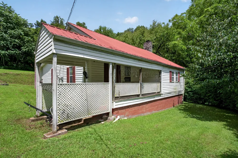 2949 Wilmouth Creek Rd Liberty, TN 37095