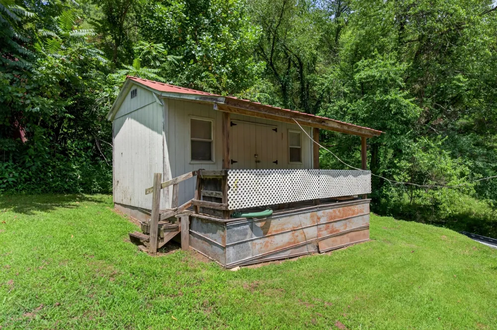 2949 Wilmouth Creek Rd Liberty, TN 37095
