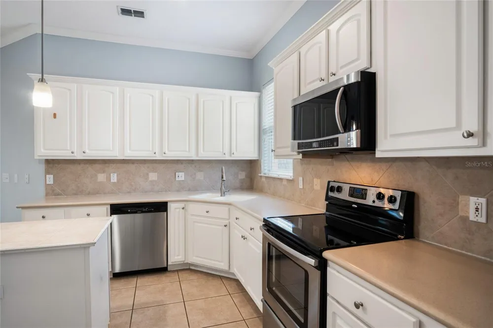 10734 WOODCHASE CIRCLE Orlando, FL 32836