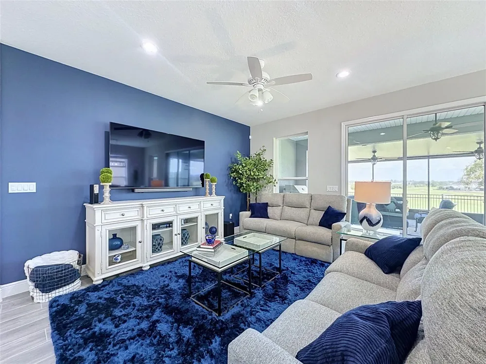 174 SILVER MAPLE ROAD Groveland, FL 34736