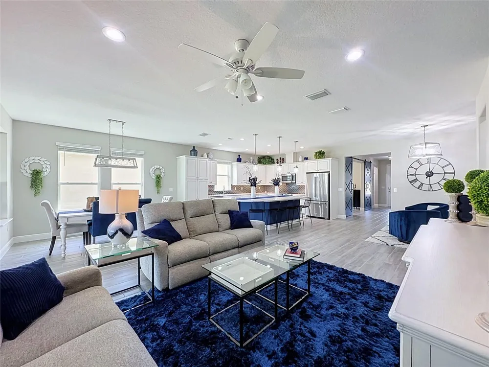 174 SILVER MAPLE ROAD Groveland, FL 34736