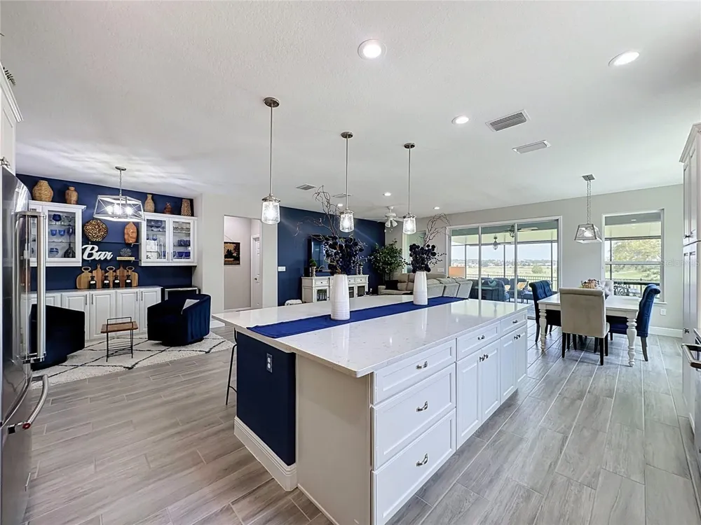 174 SILVER MAPLE ROAD Groveland, FL 34736
