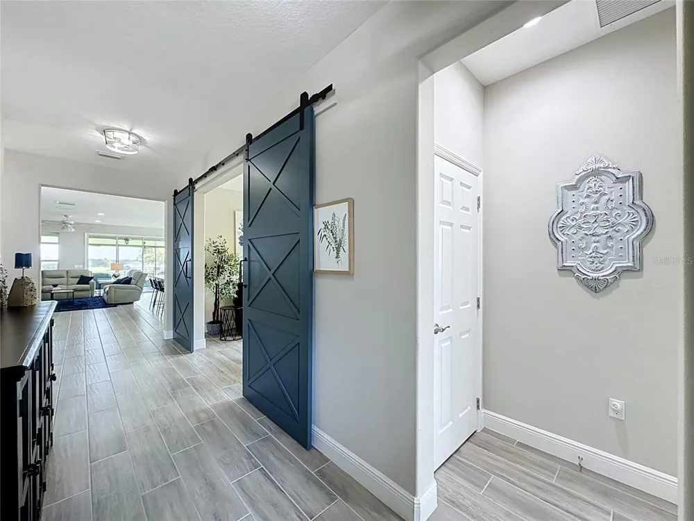 174 SILVER MAPLE ROAD Groveland, FL 34736