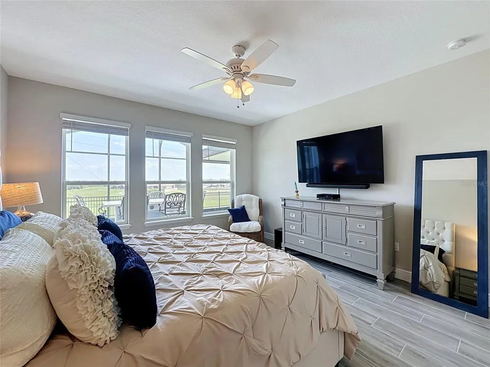 174 SILVER MAPLE ROAD Groveland, FL 34736