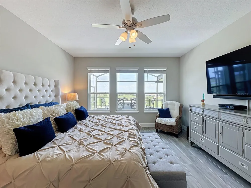 174 SILVER MAPLE ROAD Groveland, FL 34736