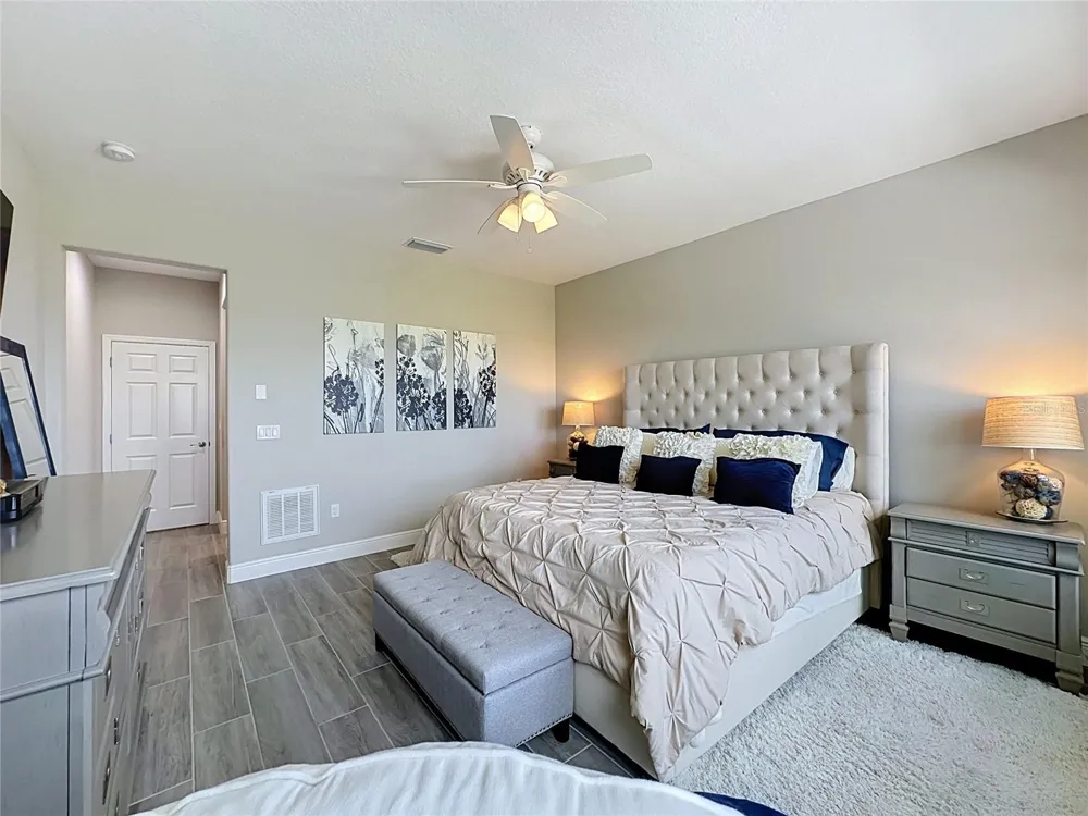 174 SILVER MAPLE ROAD Groveland, FL 34736