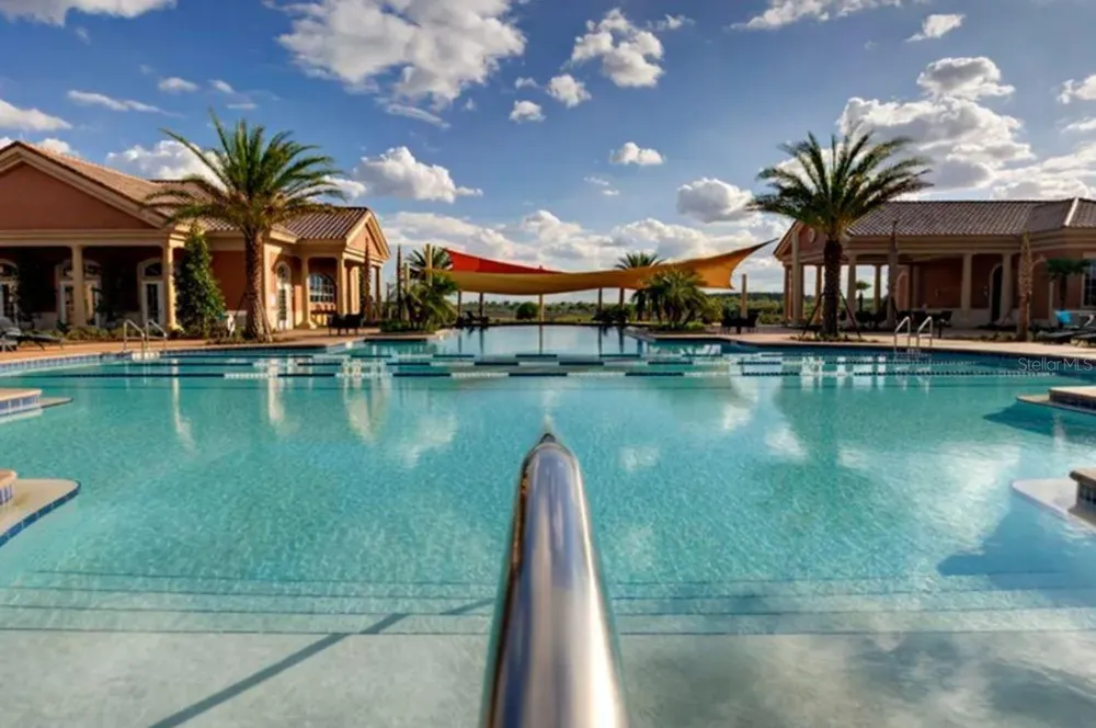 174 SILVER MAPLE ROAD Groveland, FL 34736