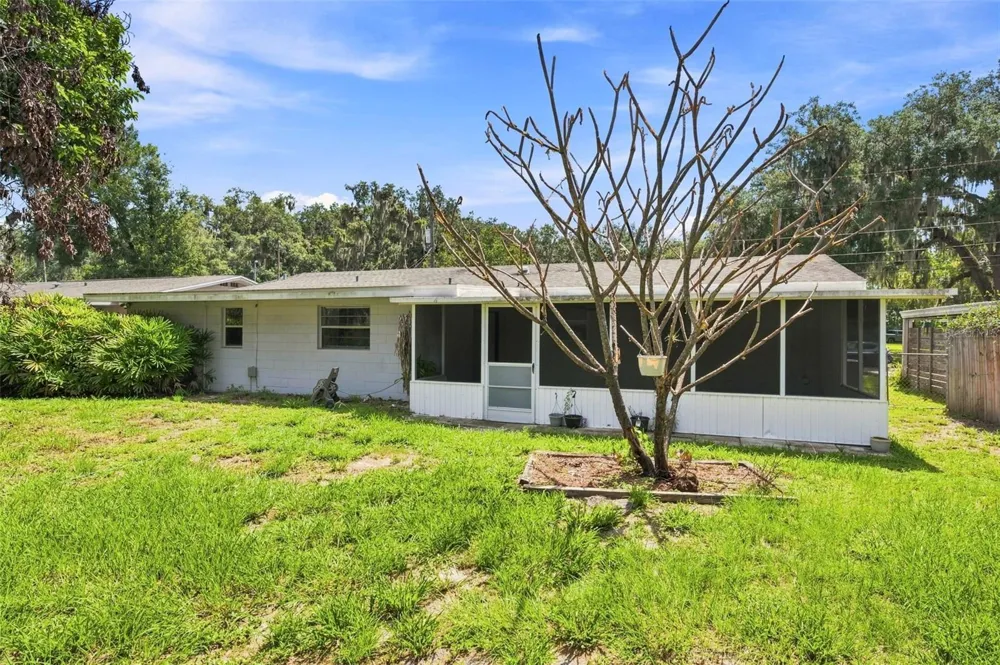 1655 FLORAL AVENUE Bartow, FL 33830