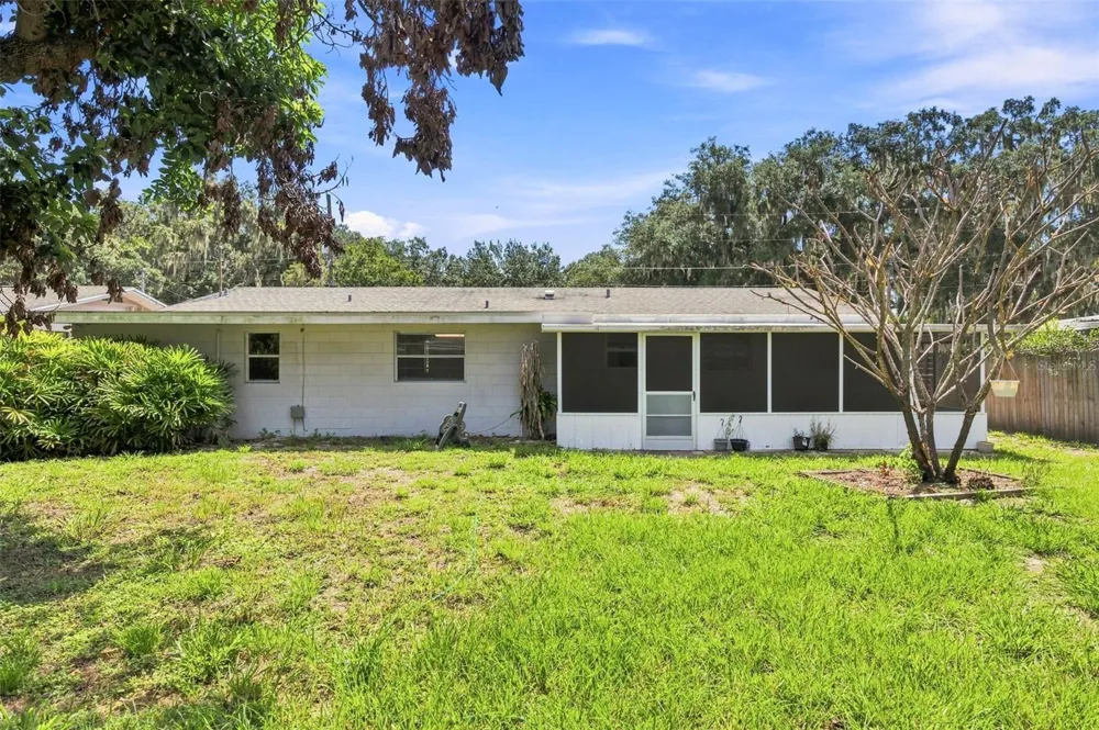 1655 FLORAL AVENUE Bartow, FL 33830