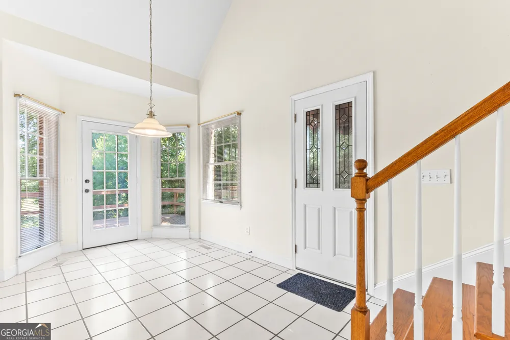 114 Holly DR Warner Robins, GA 31088