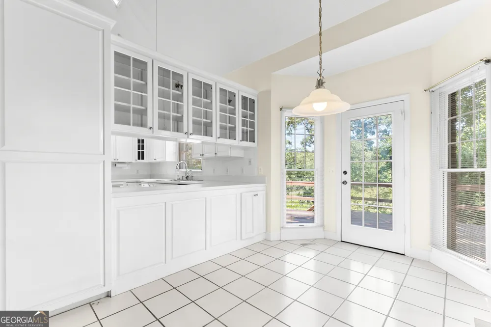 114 Holly DR Warner Robins, GA 31088