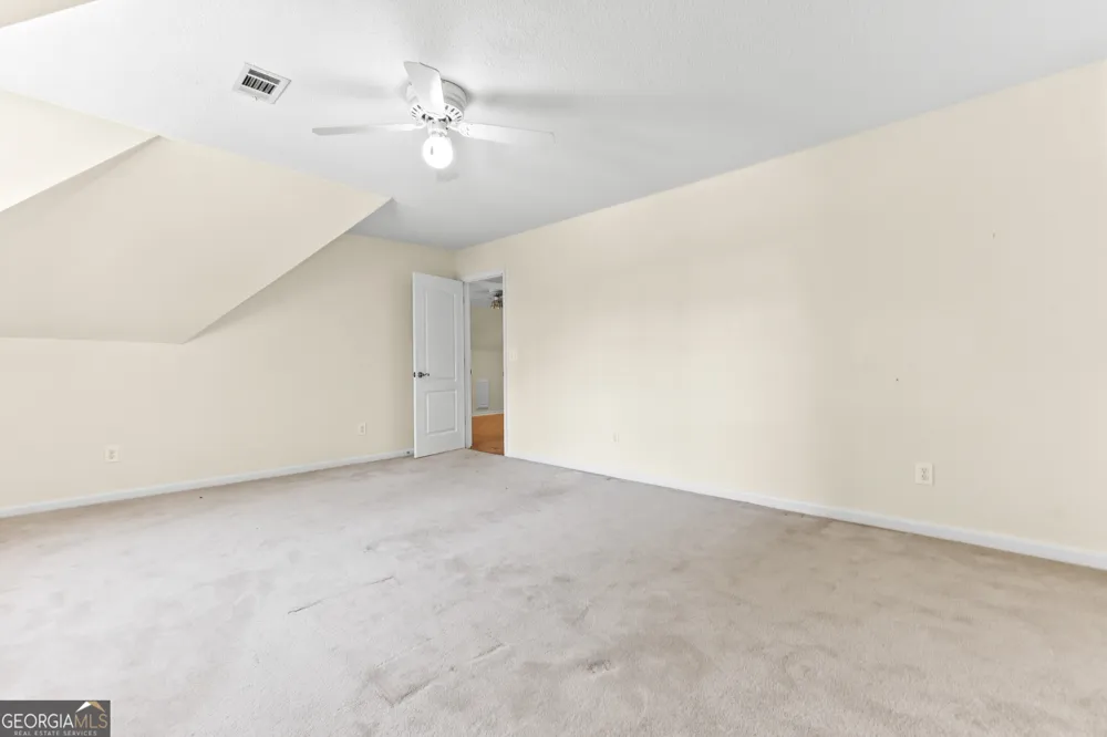 114 Holly DR Warner Robins, GA 31088