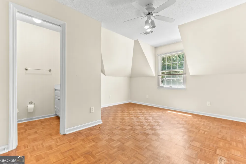 114 Holly DR Warner Robins, GA 31088