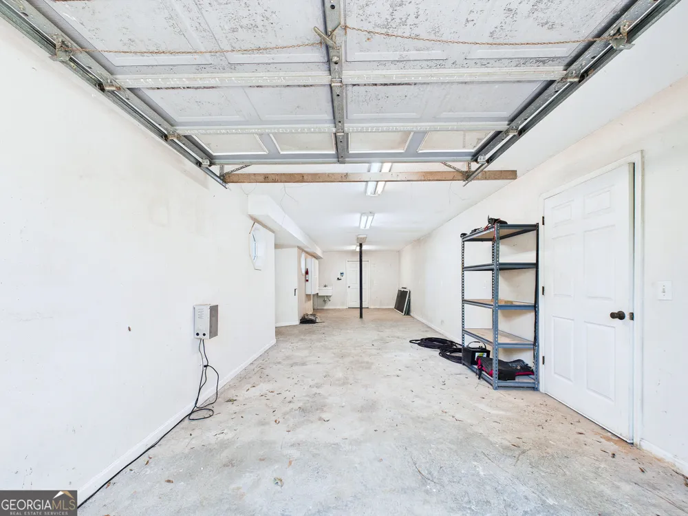 114 Holly DR Warner Robins, GA 31088
