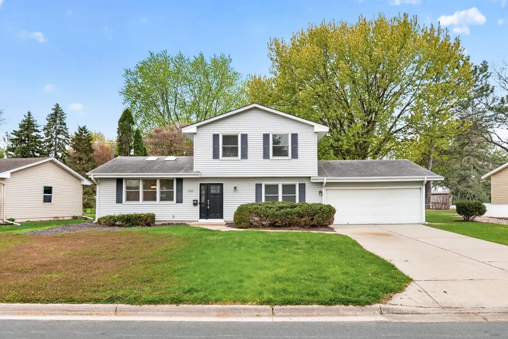 9225 Northwood Parkway New Hope, MN 55427