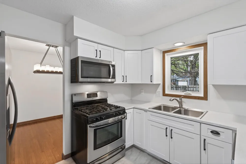 9225 Northwood Parkway New Hope, MN 55427