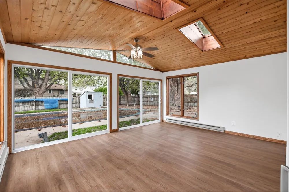 9225 Northwood Parkway New Hope, MN 55427