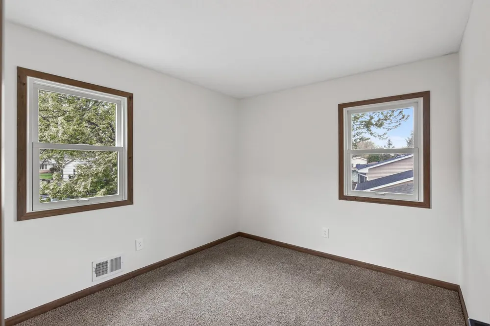 9225 Northwood Parkway New Hope, MN 55427