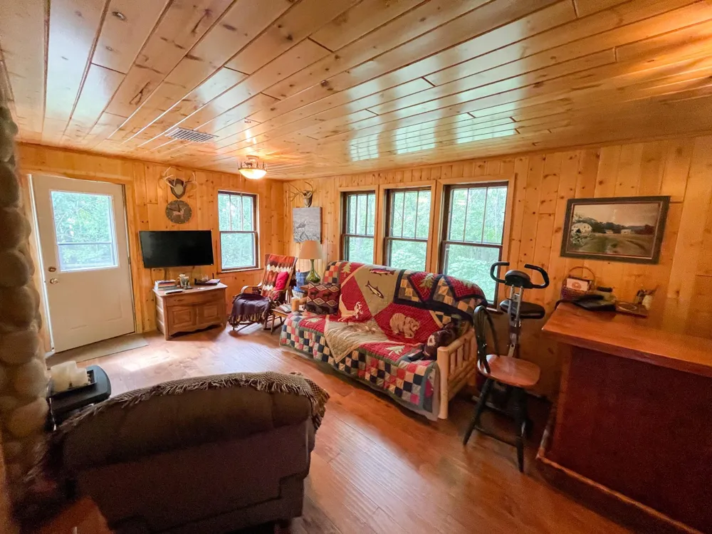 46635 S Pine Lake Road Gonvick, MN 56644