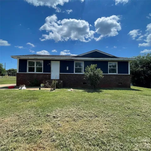 248 WOODSIDE DRIVE