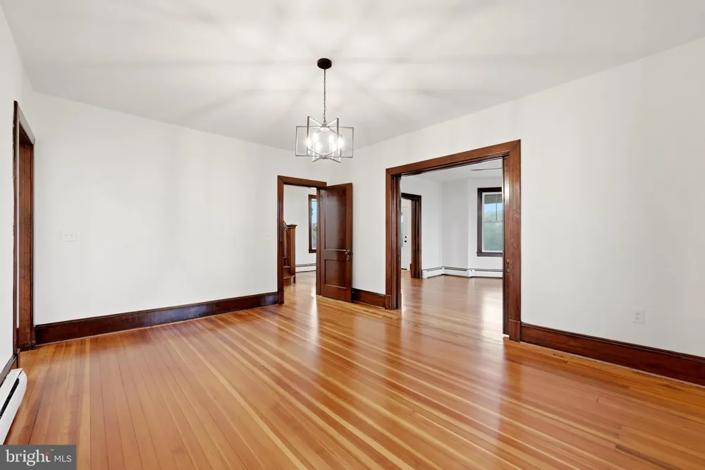 2122 JONES ROAD Winchester, VA 22602