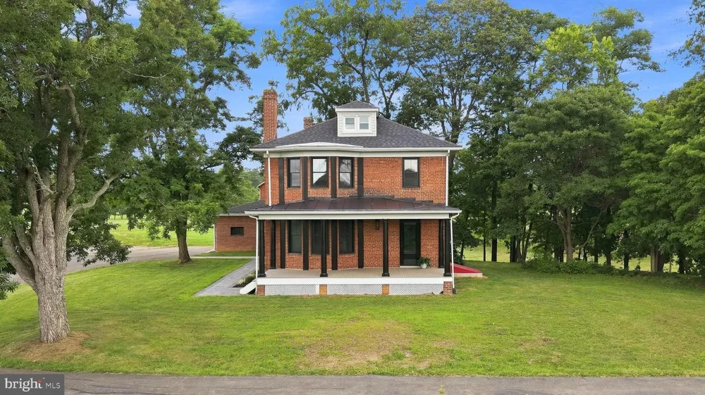 2122 JONES ROAD Winchester, VA 22602