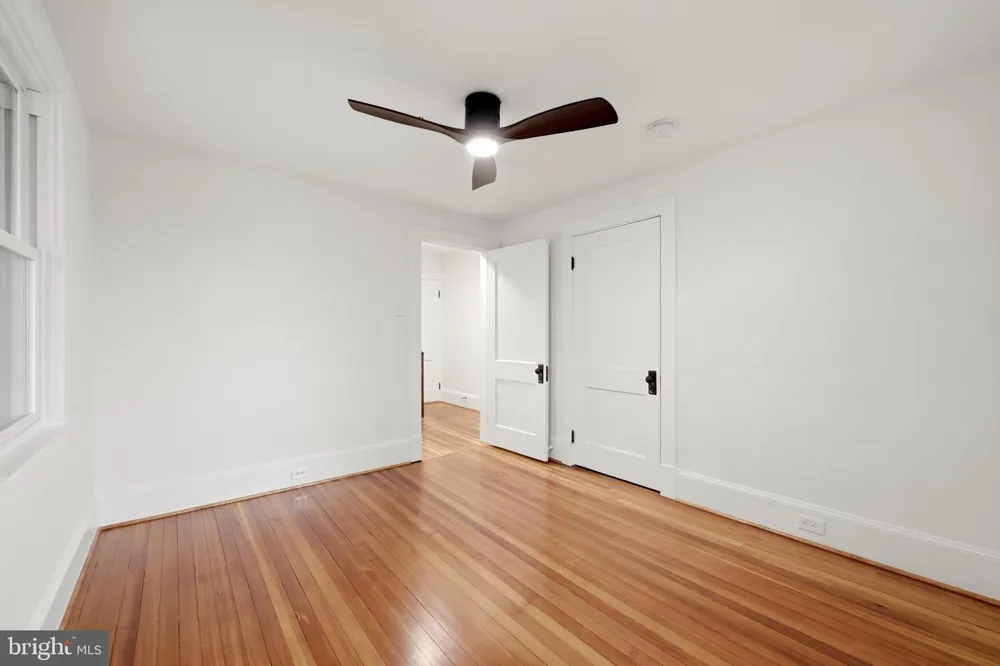 2122 JONES ROAD Winchester, VA 22602