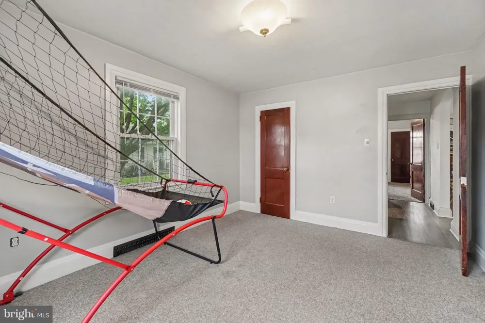 911 W CHERRY STREET Palmyra, PA 17078