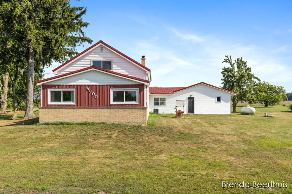 8800 Ellis Road Ravenna, MI 49451