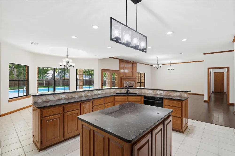 9205 137th EastAvenue Owasso, OK 74055