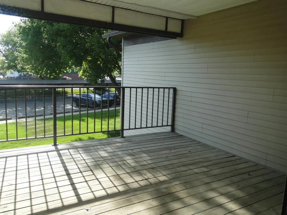 29842 Utica Road Roseville City, MI 48066